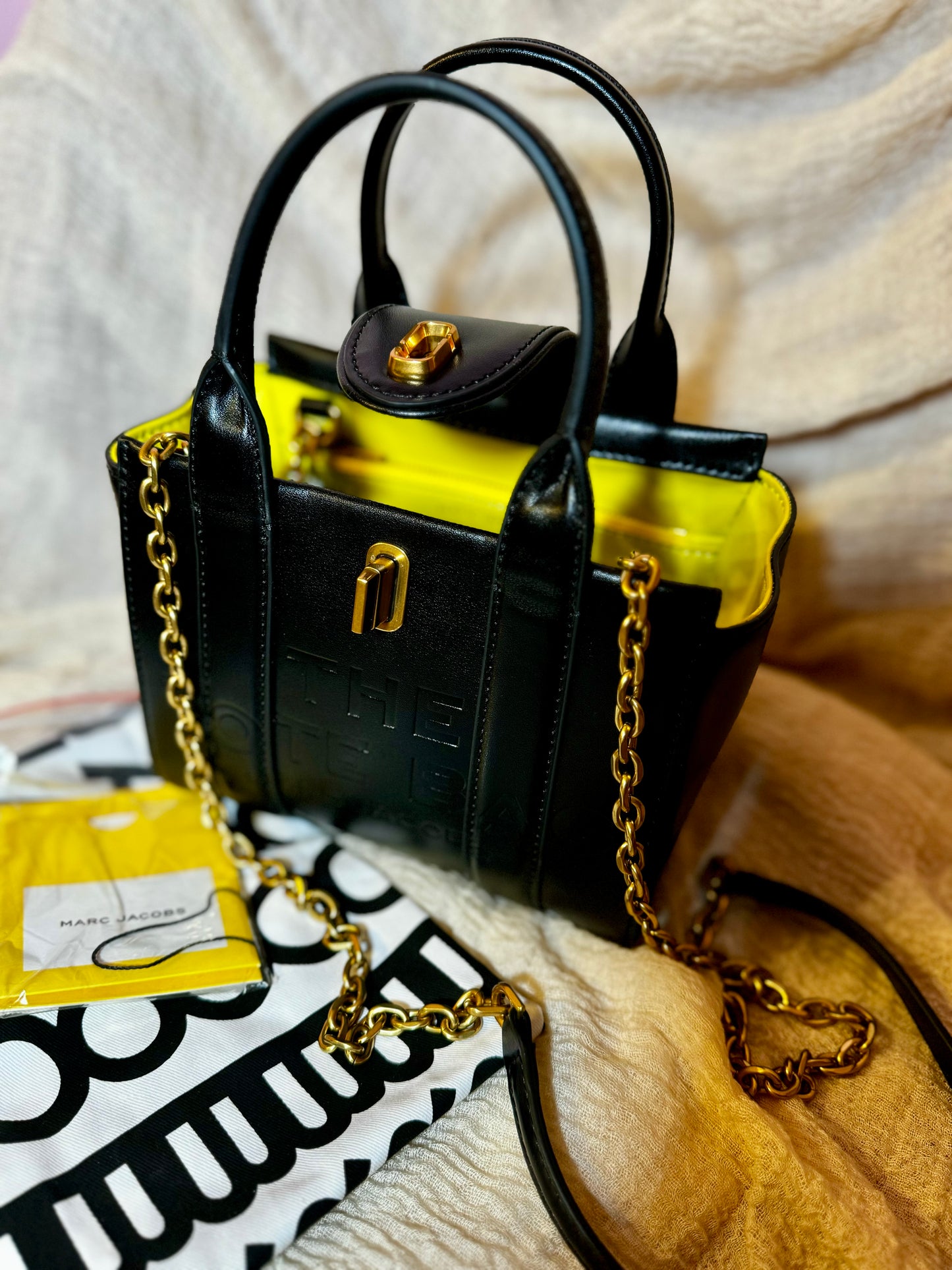 MARC JACOBS THE TURNLOCK TOTE BAG MINI