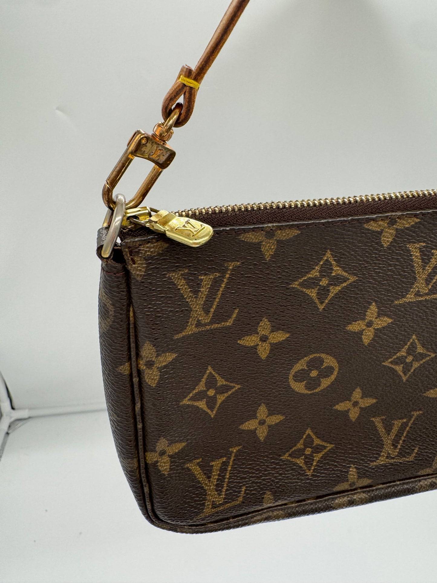 Louis Vuitton Pochette Accessoires Monogramm