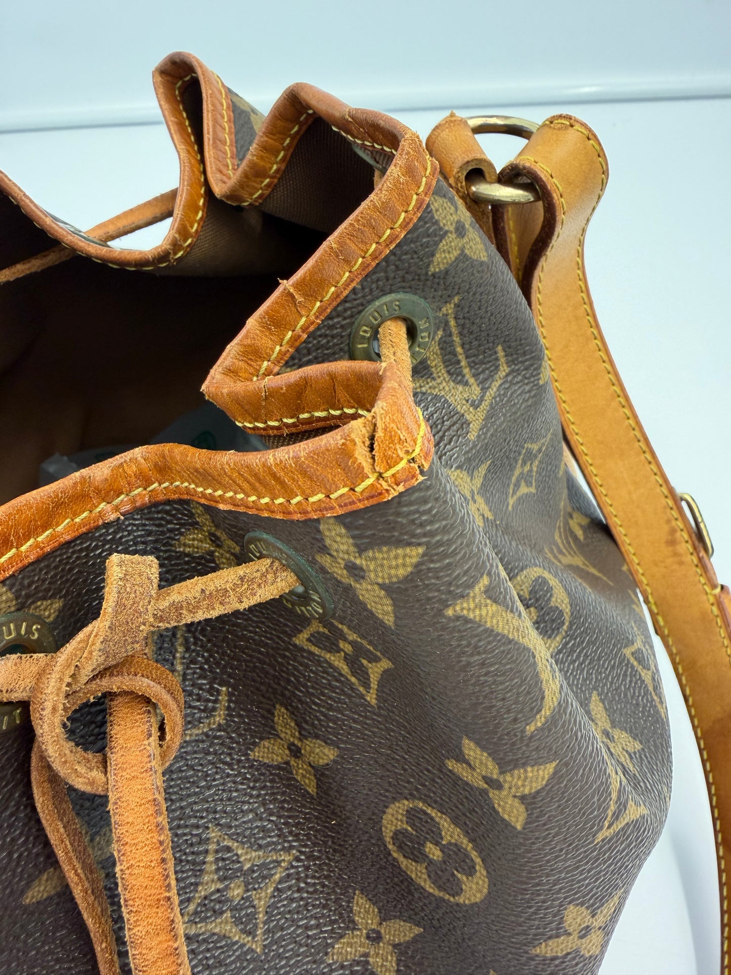 Louis Vuitton Noé Petit