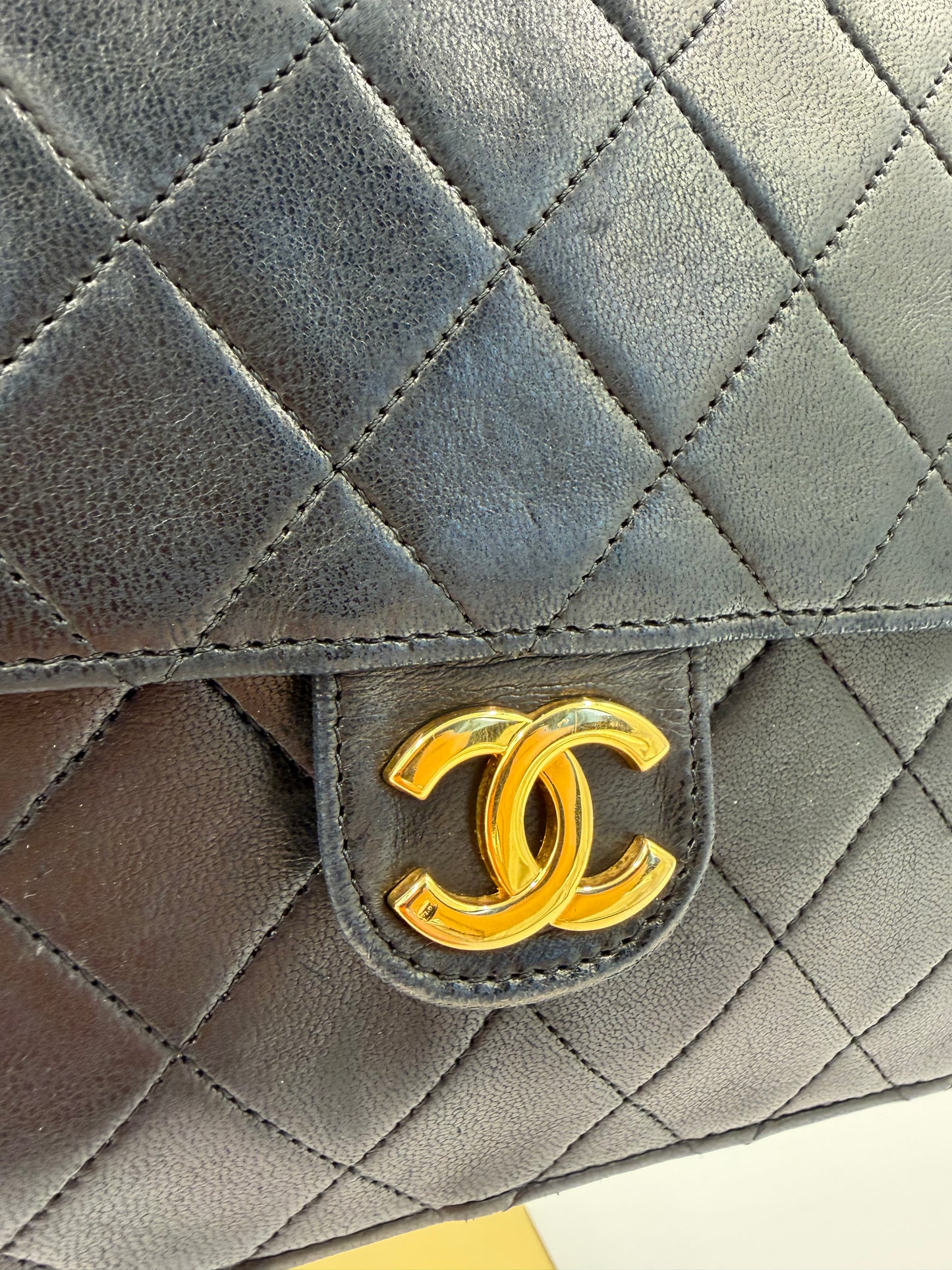 Chanel Classic Flap bag Schwarz