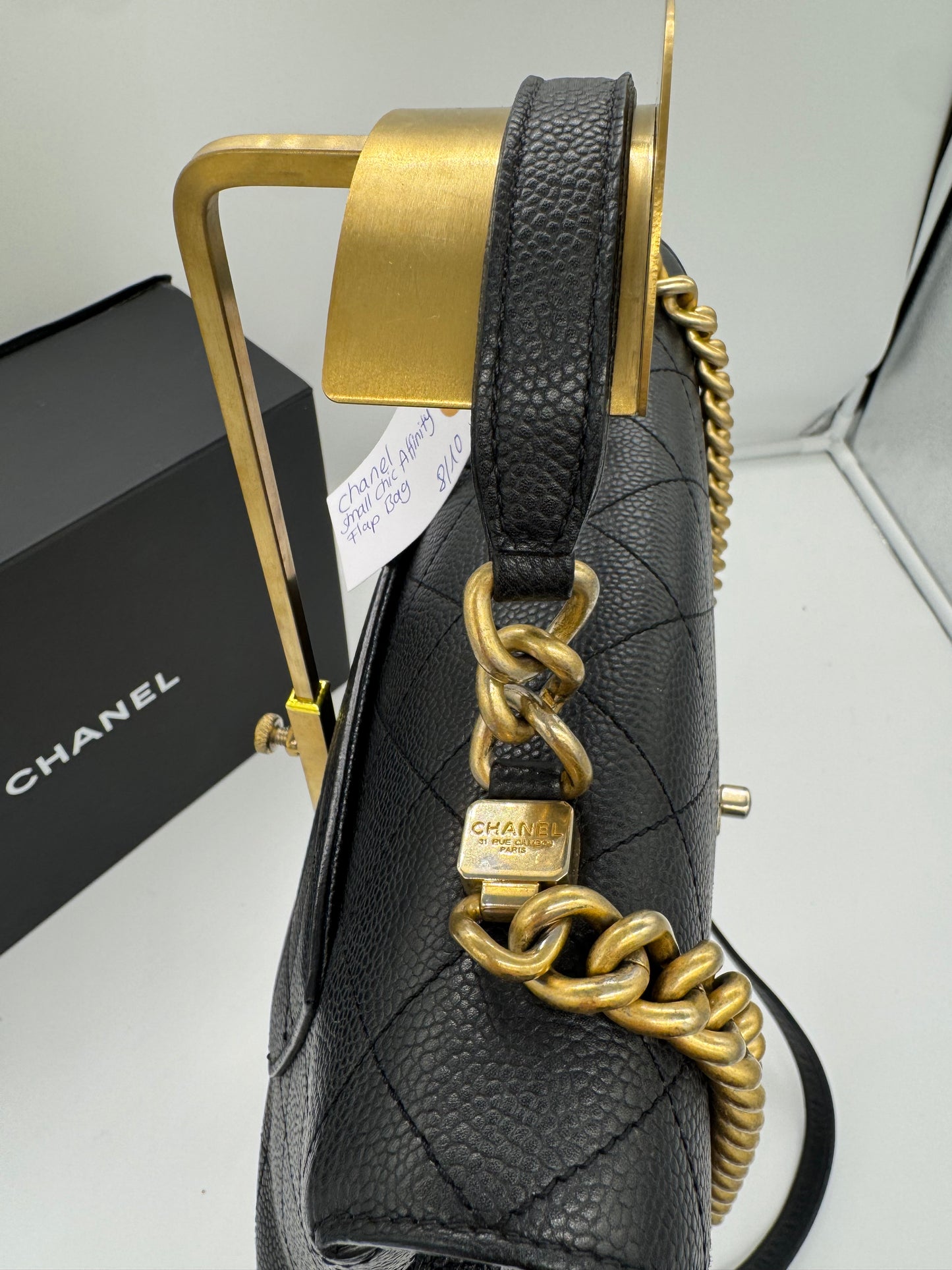Chanel Small Chic Affinity Flap Bag Caviar Leder