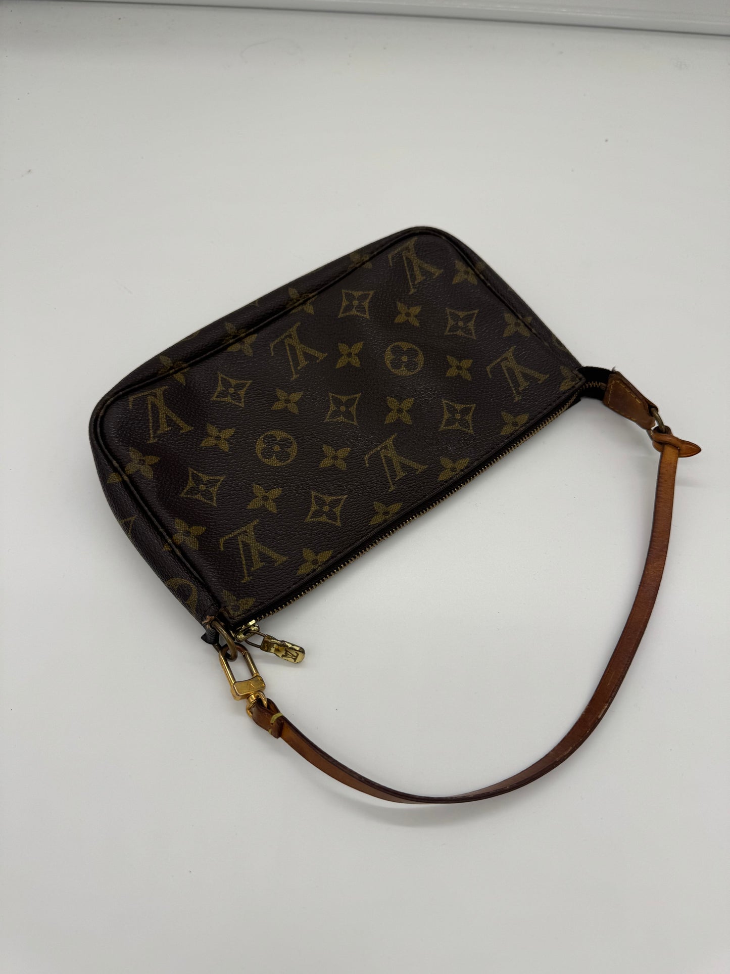 Louis Vuitton Pochette Accessoires Monogramm