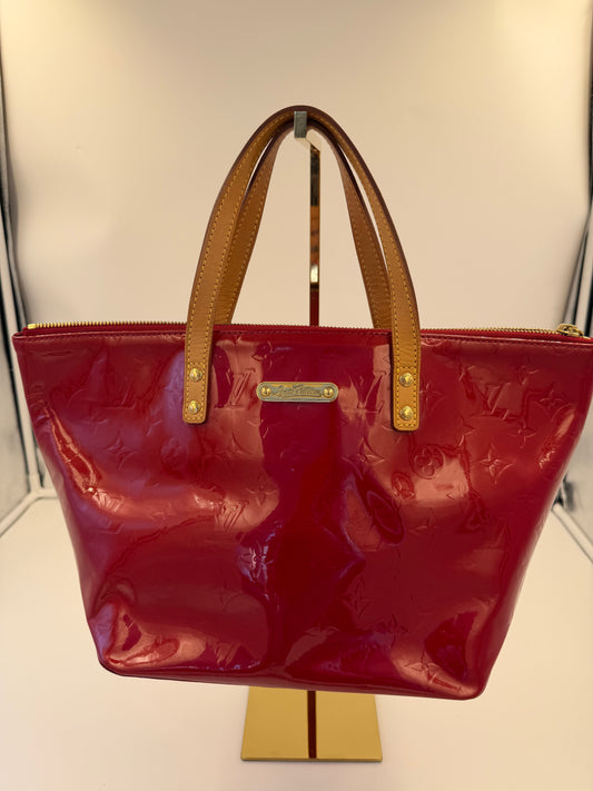 Louis Vuitton Monogram Vernis Bellevue PM Handtasche Rot