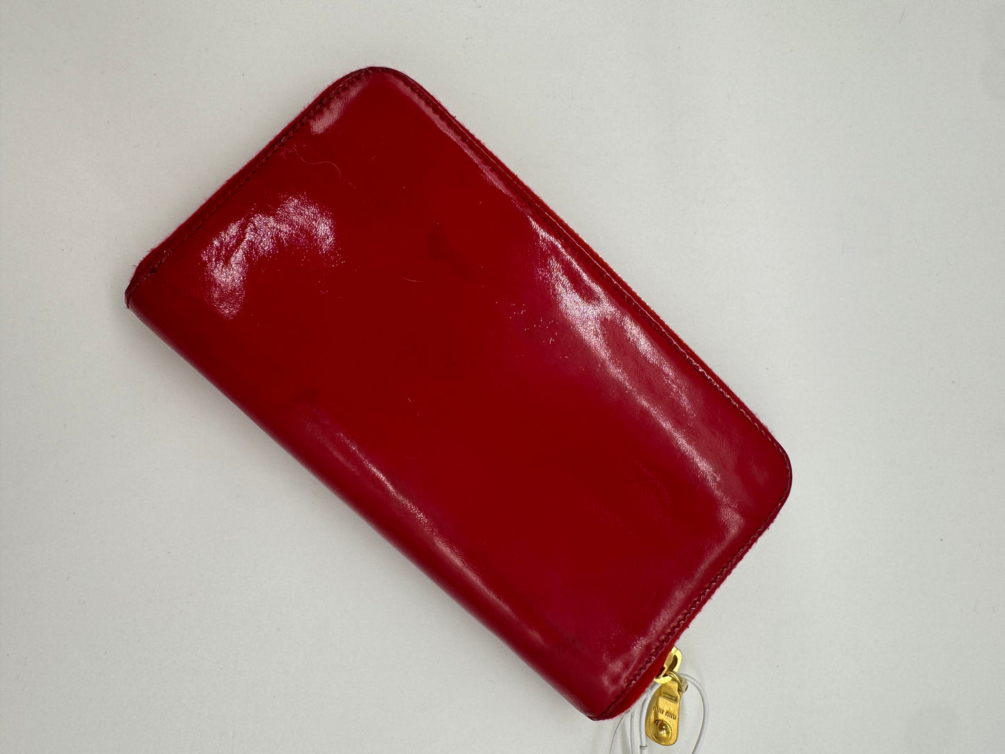 Miu Miu Lackleder Long Wallet Rot