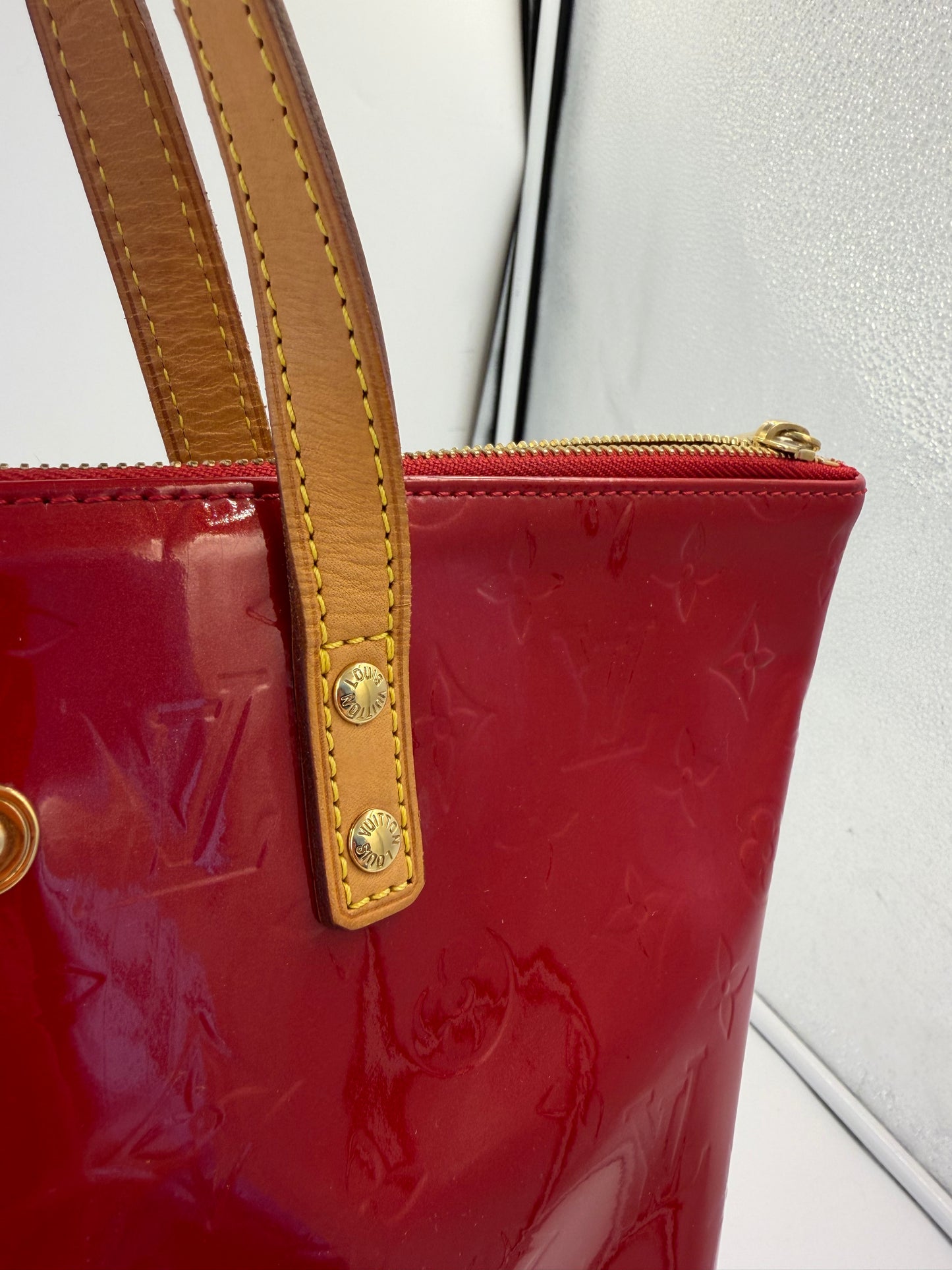 Louis Vuitton Monogram Vernis Bellevue PM Handtasche Rot