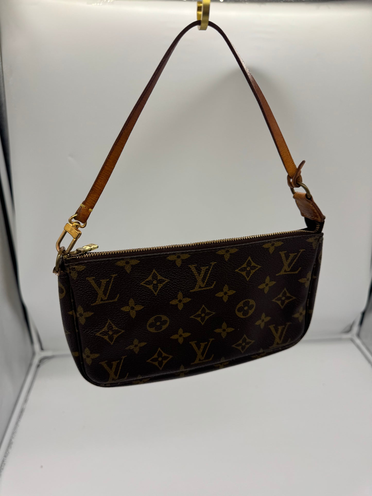 Louis Vuitton Pochette Accessoires Monogramm