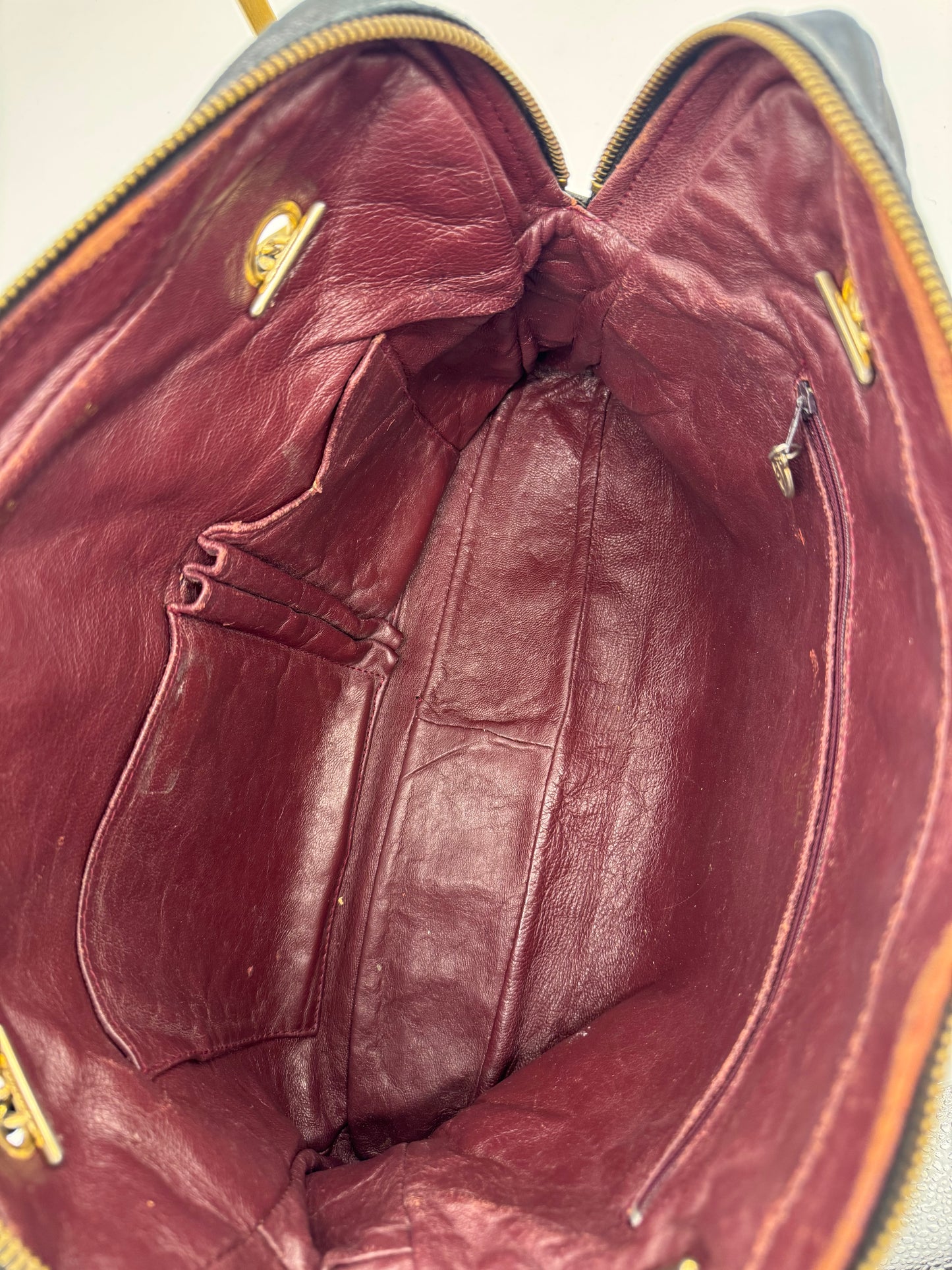 Chanel Shopper Vintage schwarz Glattleder