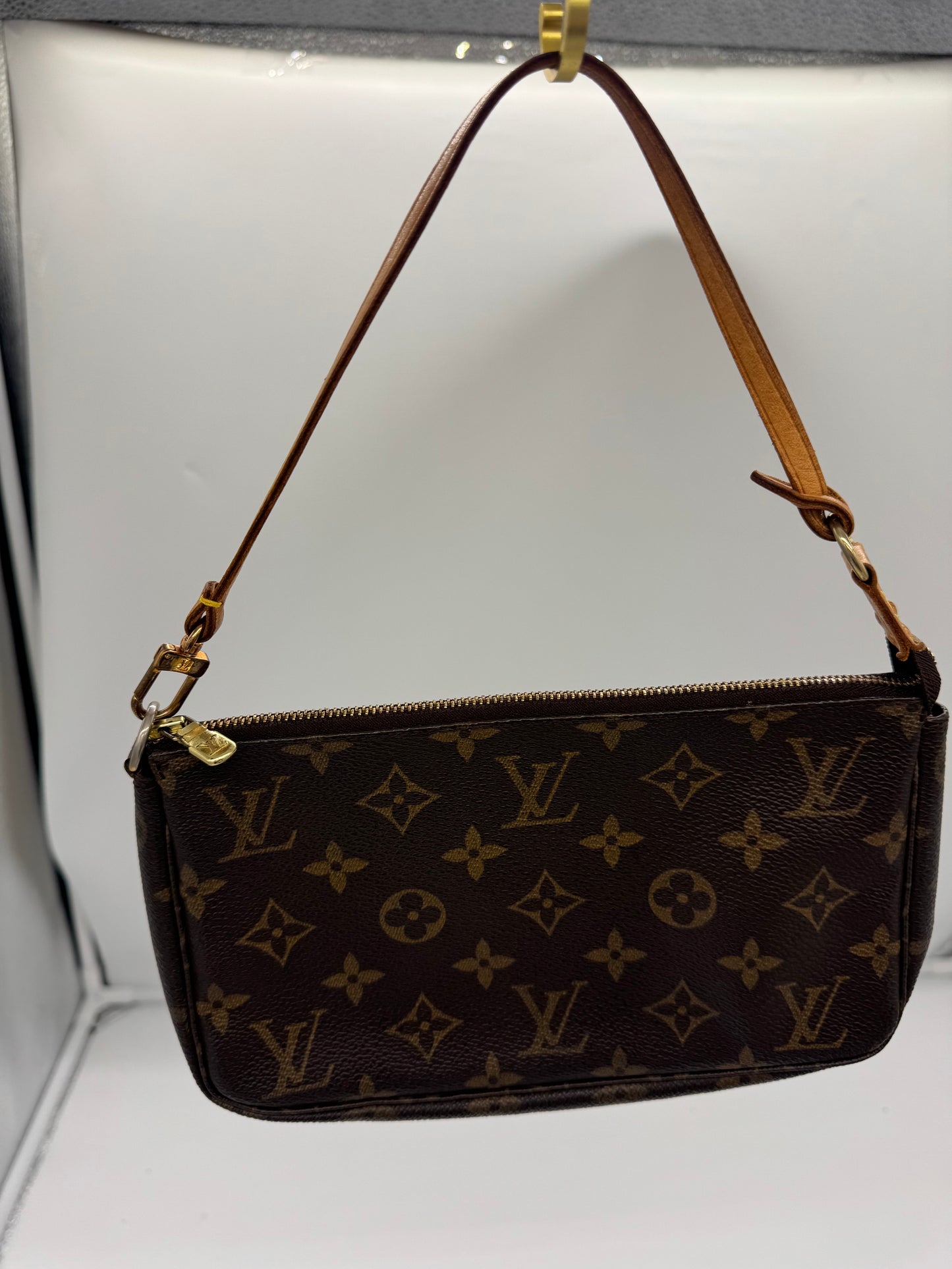 Louis Vuitton Pochette Accessoires Monogramm