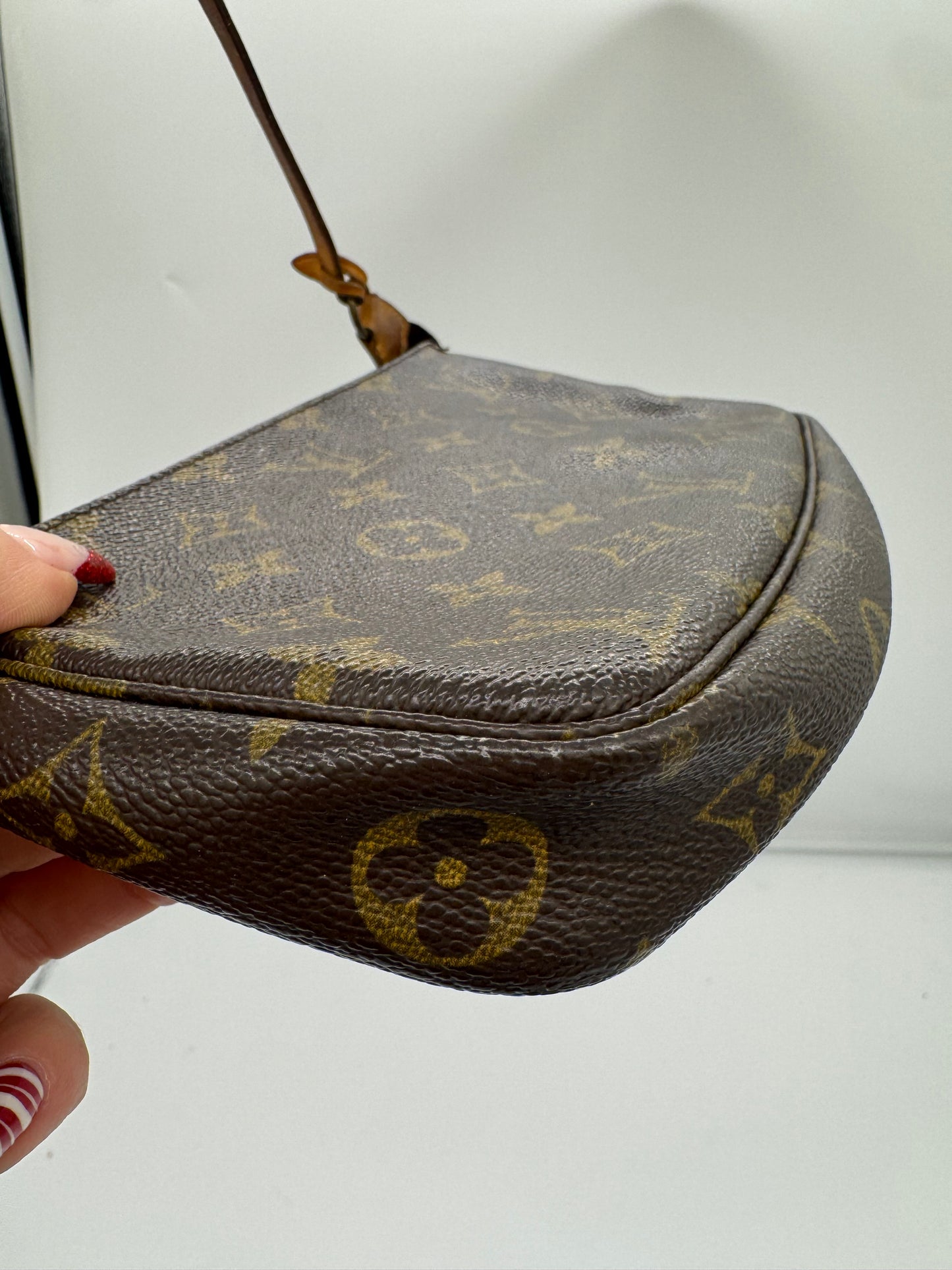 Louis Vuitton Pochette Accessoires Monogramm
