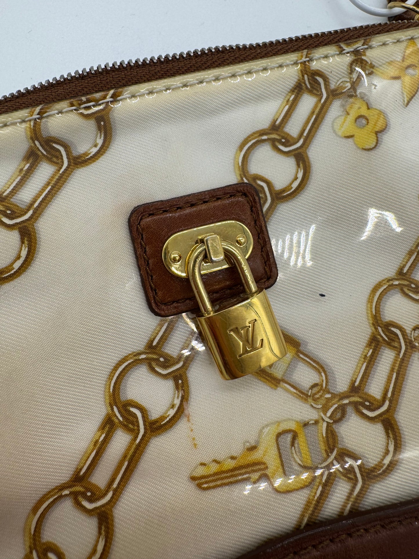 Louis Vuitton Pouch Kette